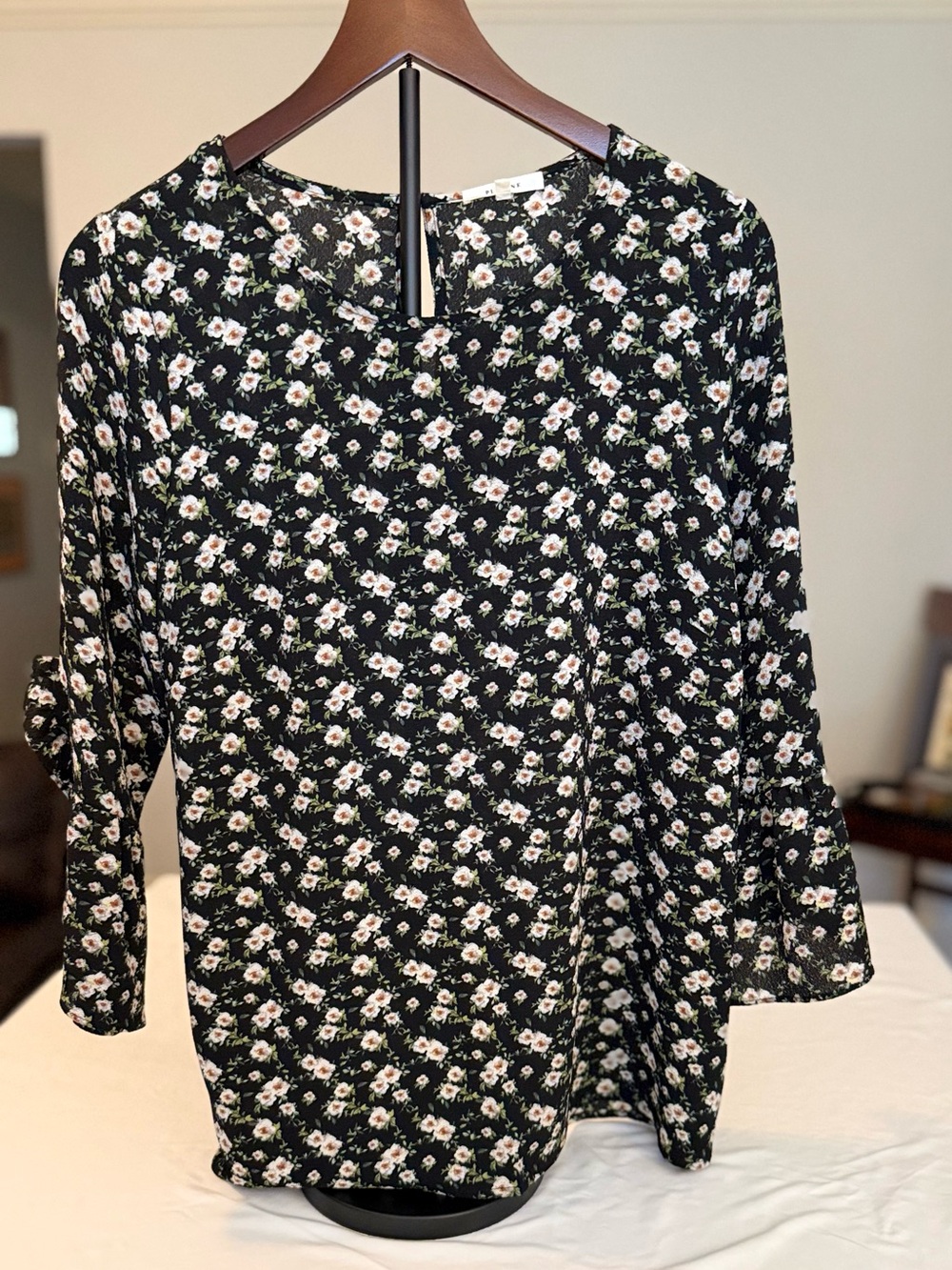 Pleione Black Floral Button-Keyhole Blouse (MM13)